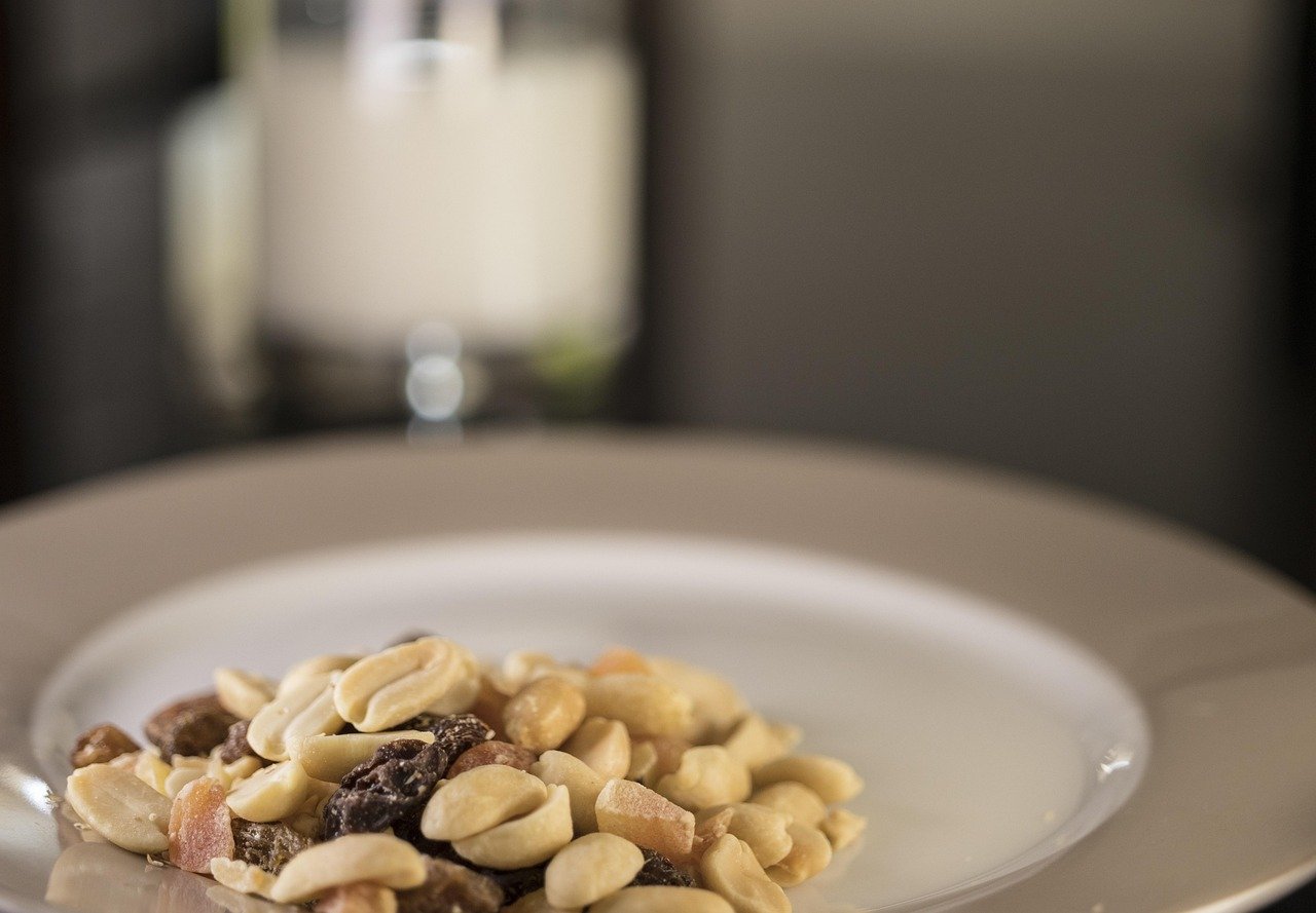 Is 100g of Protein Too Much for Keto? Is 100g of Protein Too Much for Keto?