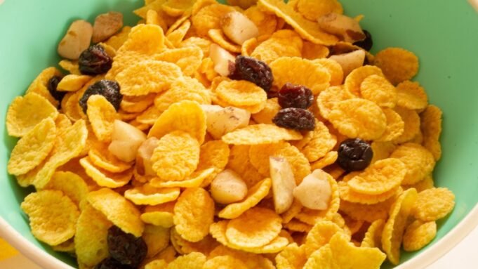 Is Raisin Bran a Healthy Choice? Exploring Fiber and Heart Health Benefits