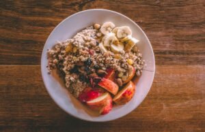 The Oatmeal Debate: Is Oatmeal Really Bad for You?